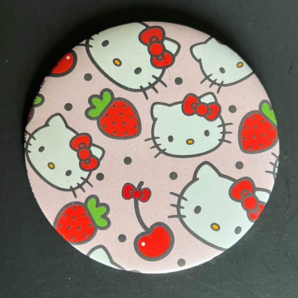 Sanrio Hello Kitty Pin